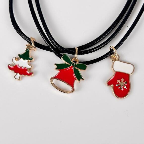 3 Pairs of Christmas Necklace Bell Christmas Tree Mitten, New! - Picture 1 of 4